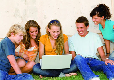 切沃客场战胜博洛尼亚，止住连败颓势