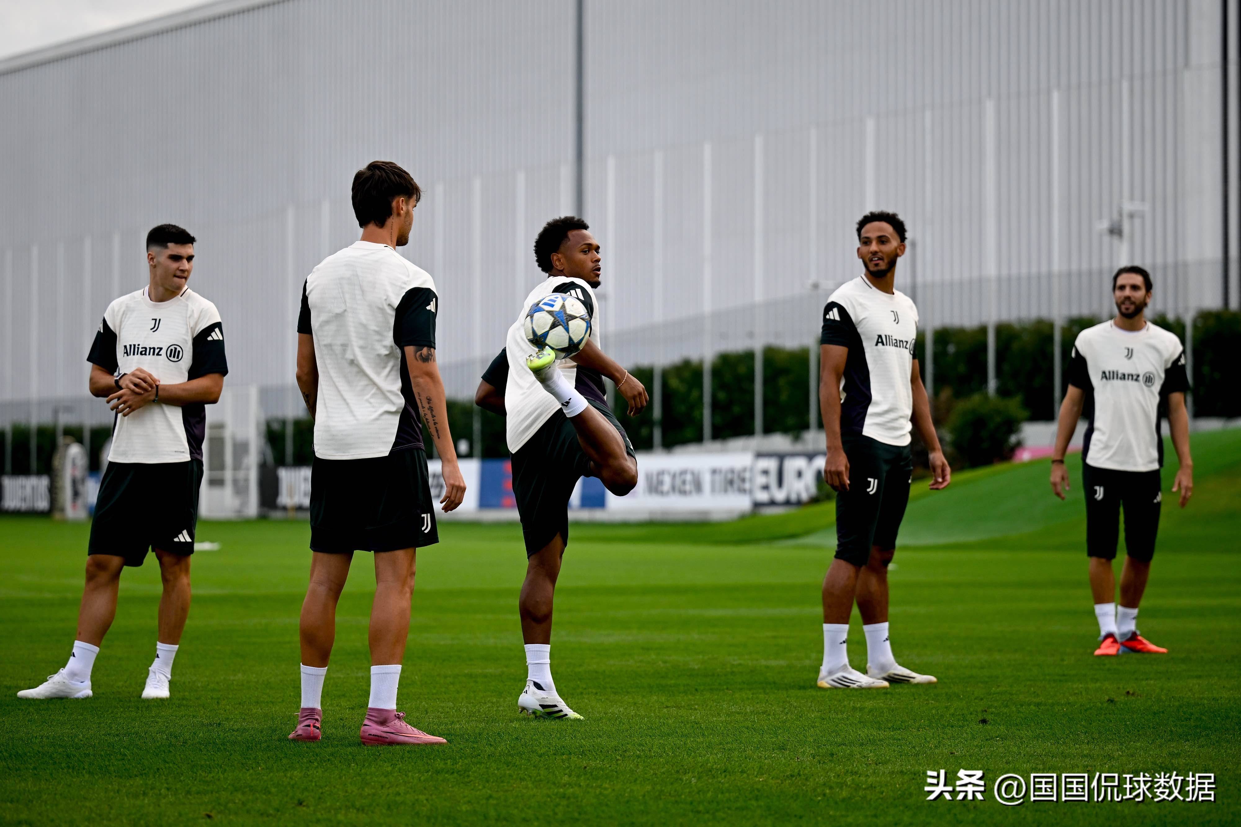 开云体育app下载地址-尤文图斯神奇逆袭，逆转比分获胜