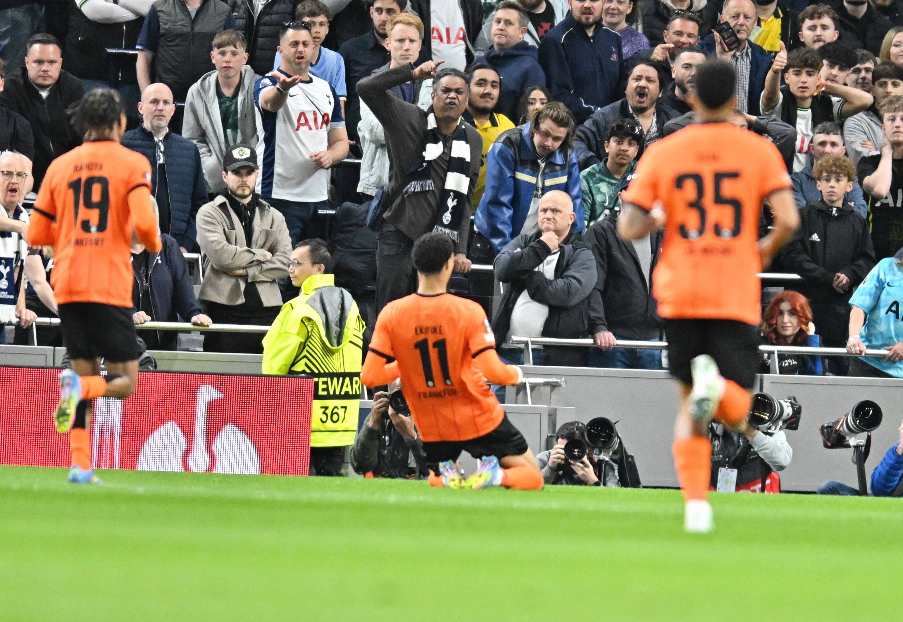 法兰克福连胜被终结,主场战平对手 法兰克福连胜被终结,主场战平对手