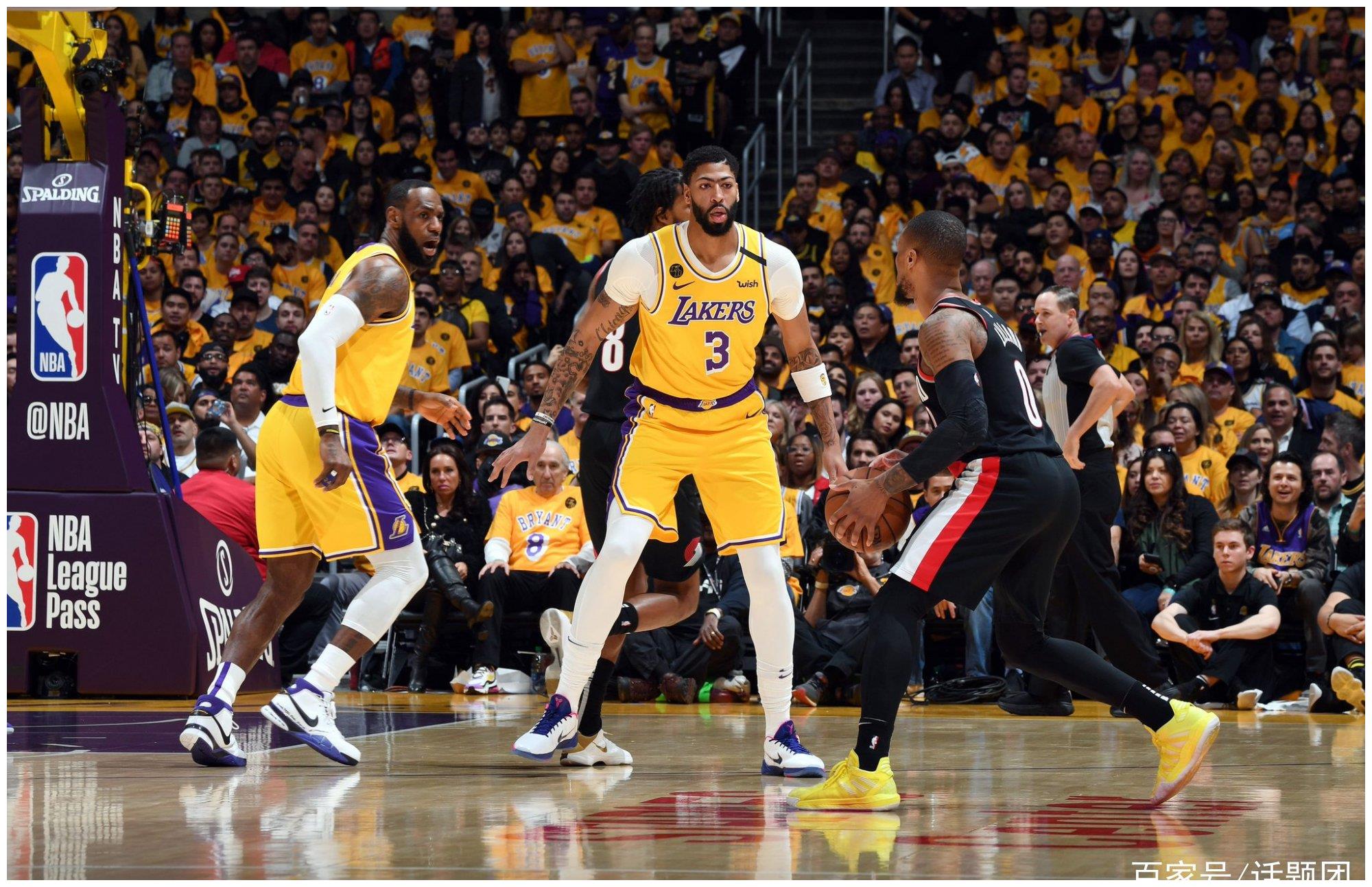 开云体育官网app-关于湖波对阵开：詹姆斯对抗利拉德的信息