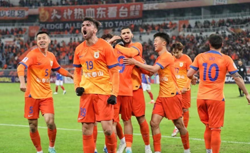 开云体育vip注册-包含联赛冠军悬念重重，多支球队意气风发的词条