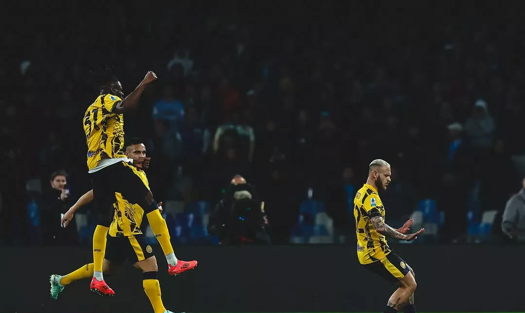 那不勒斯客场轻松获胜,保持不败纪录的简单介绍 那不勒斯客场轻松获胜,保持不败纪录的简单介绍