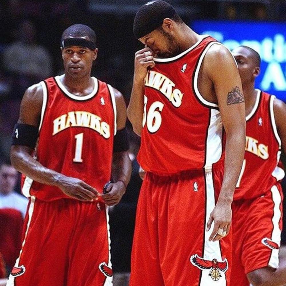 火箭力克老鹰,五人得分上双 火箭力克老鹰,五人得分上双