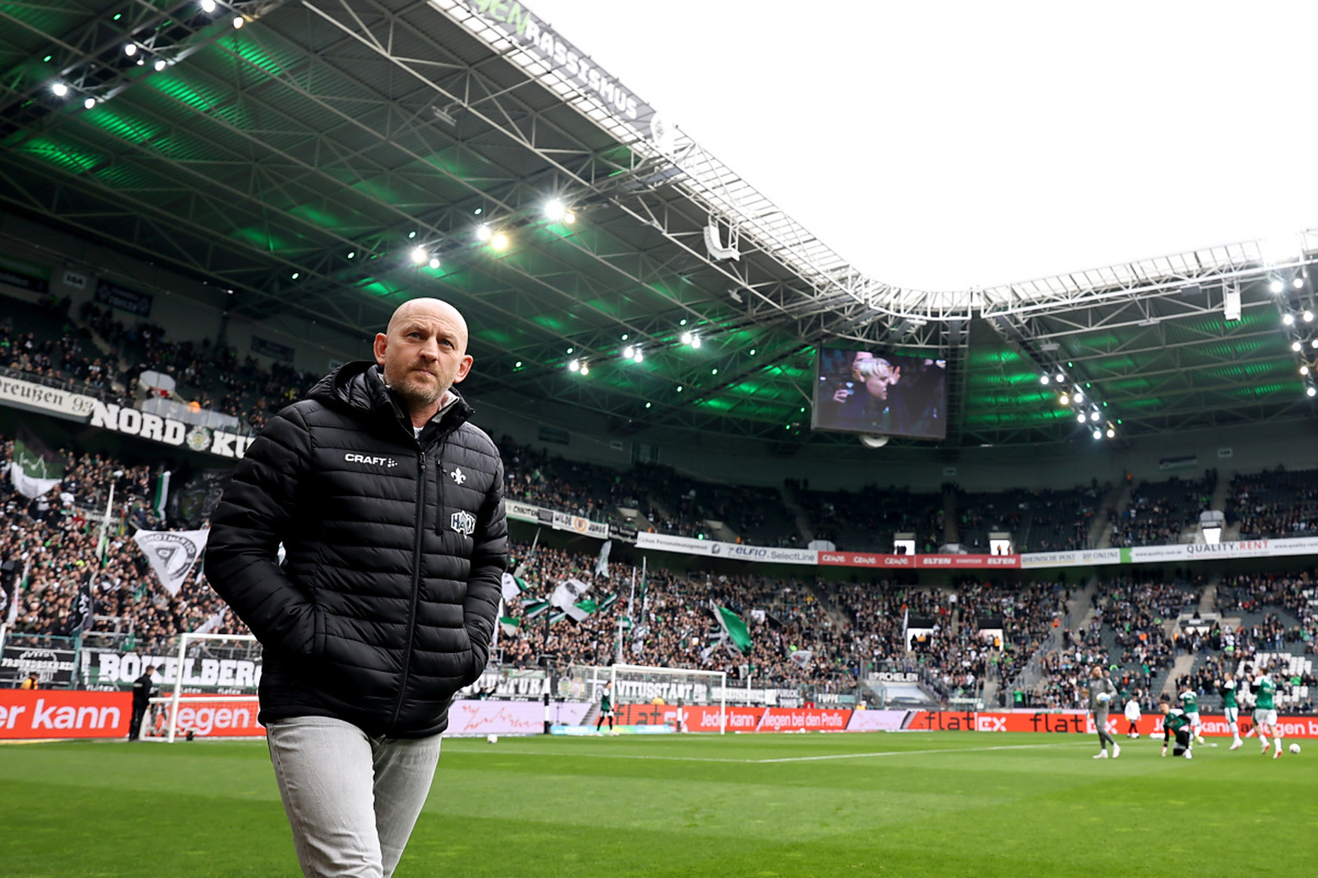 RB莱比锡在主场遭受惨败,德甲争冠形势再起波澜 RB莱比锡在主场遭受惨败,德甲争冠形势再起波澜