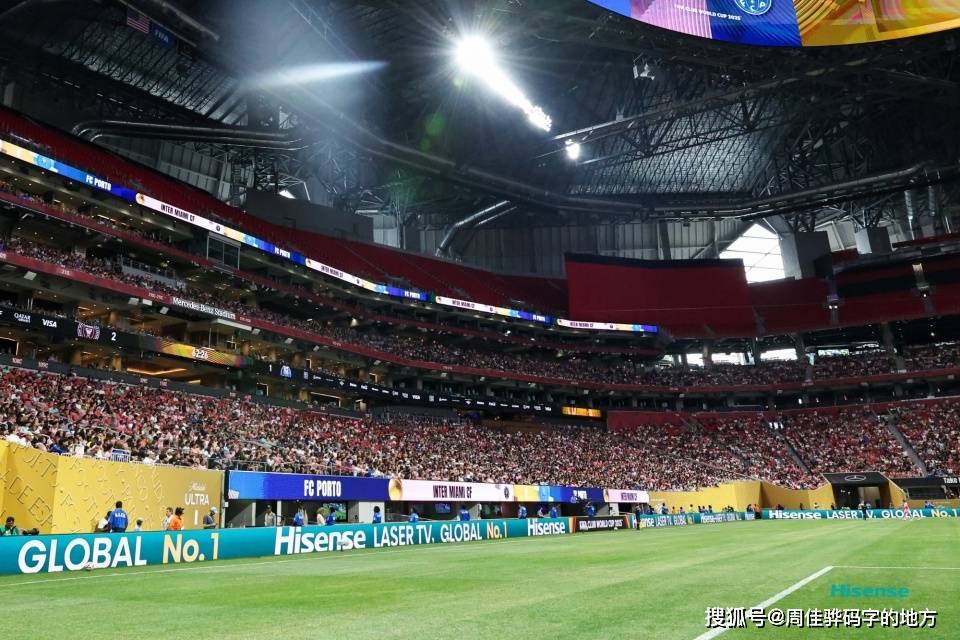 开云体育活动-包含巴黎圣日耳曼大胜波尔图，积分榜升至第一位的词条