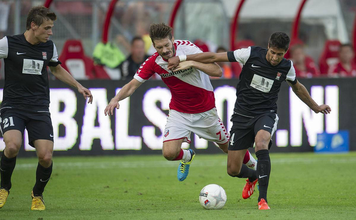 开云体育娱乐-弗赖堡队客场逆转获胜，继续保持上升势头的简单介绍